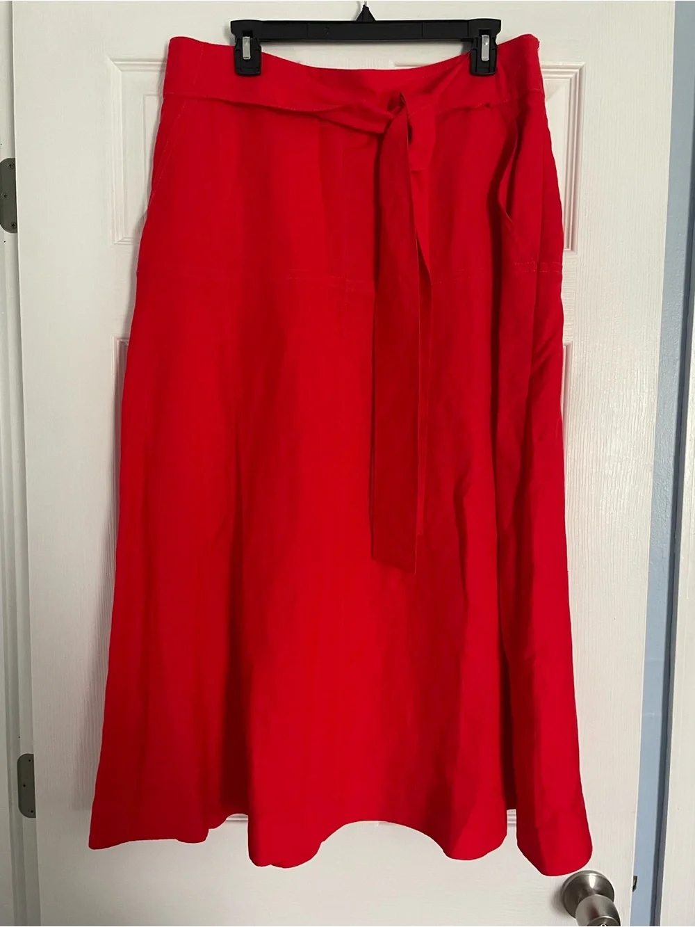 Ann Taylor Linen Blend Red Midi Skirt and Crop Top set, size 10/12, NWT